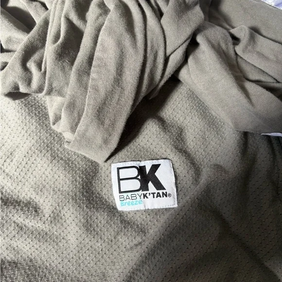 Like new BABY K'TAN BREEZE CHARCOAL - Picture 8 of 9
